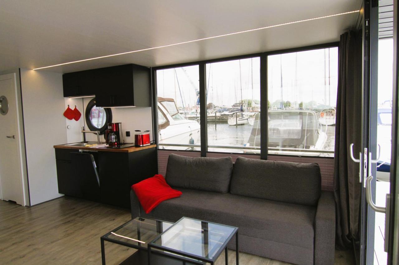 ホテル Hausboot Fjord Nordstern Mit Dachterrasse In シュレースヴィヒ エクステリア 写真